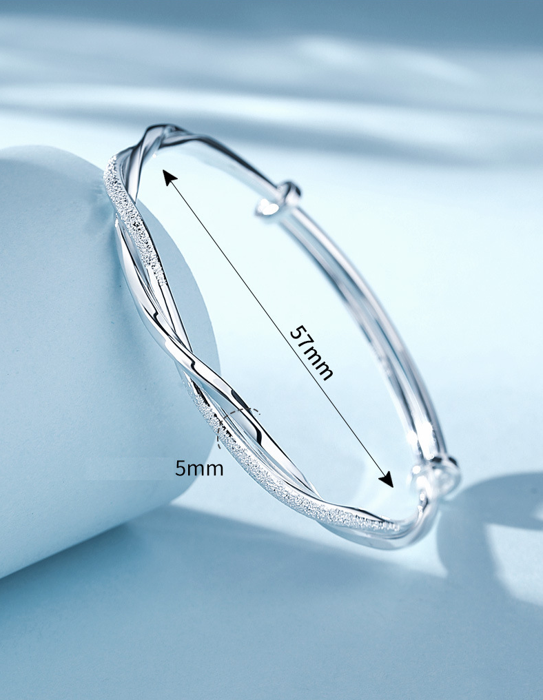 Elegant Vridde Sølv Armbånd Luvikno