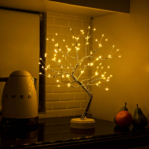 Glitrende Fe Tre Lampe Luvikno
