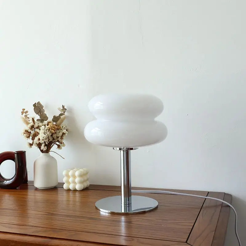 Italiensk Bauhaus bordlampe Luvikno