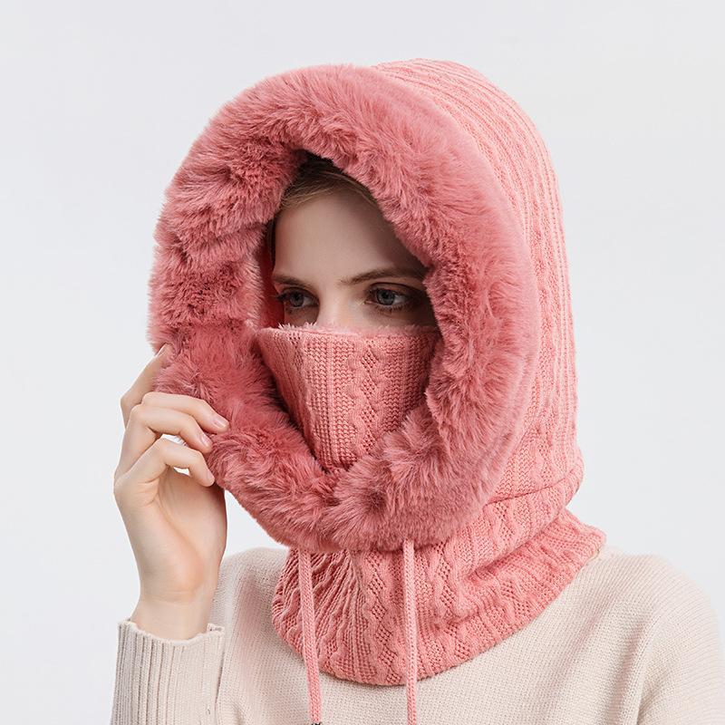 Luvikno | LuxéCuddle Scoodie | Skjerf, lue og hette i én stilfull løsning