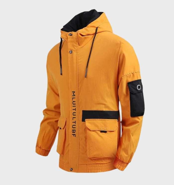 Luvik | Lämmin, kevyt takki, jossa on taskut, huppu ja naru