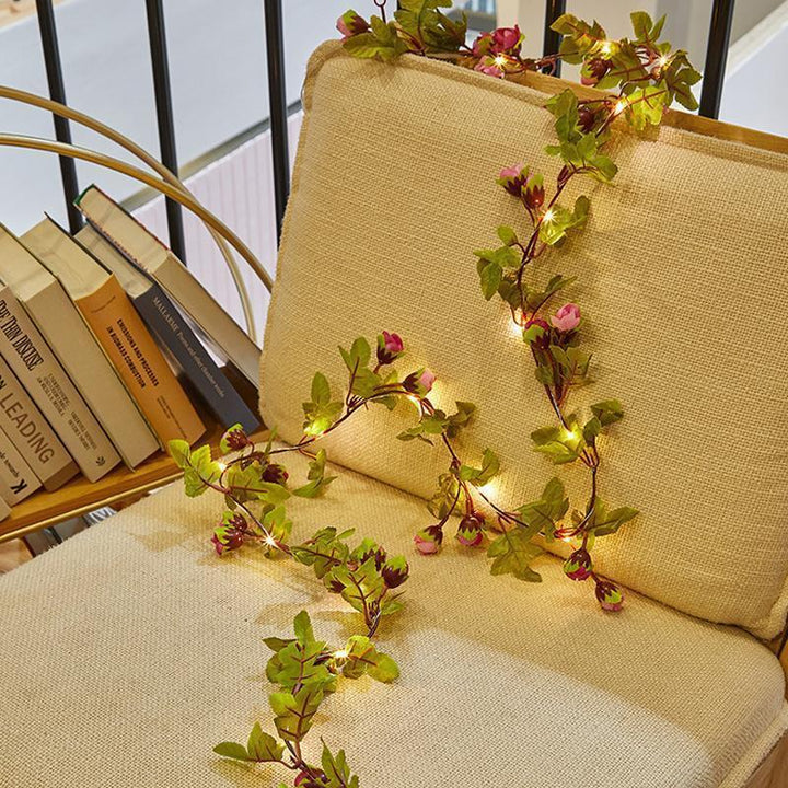 Luvikno | Rheinwing™ Solcelle Rattan LED Lys