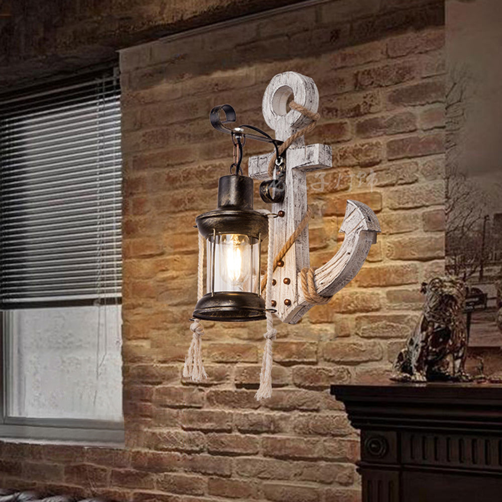 Rustikk tremarina vegglampe med lantern Luvikno
