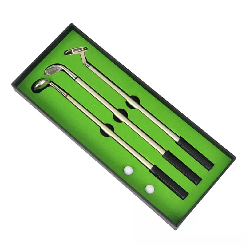 Golfgave med putting green Luvikno