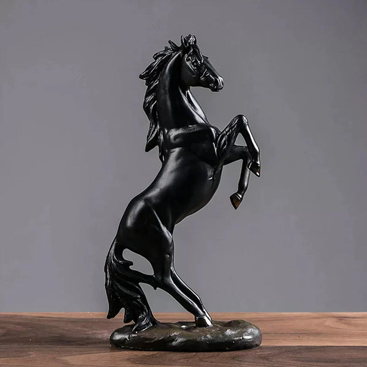 Stående Hest Ornament Luvikno