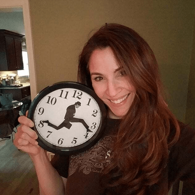 Ministry of Silly Walks Clock | Luvikno