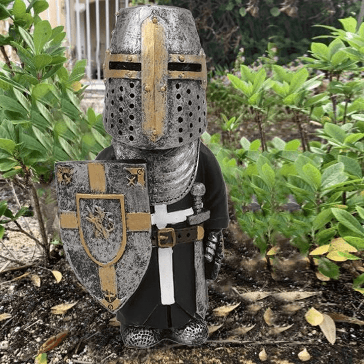 Little Knight Garden Guardian | Luvikno