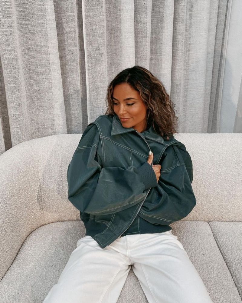 Luvik | Tyylikäs nahkatakki naisille