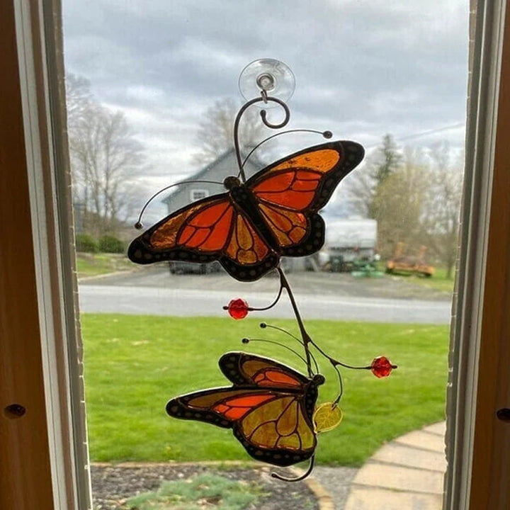 Flekkete Monarch Butterfly Glass Window Decor | Luvikno