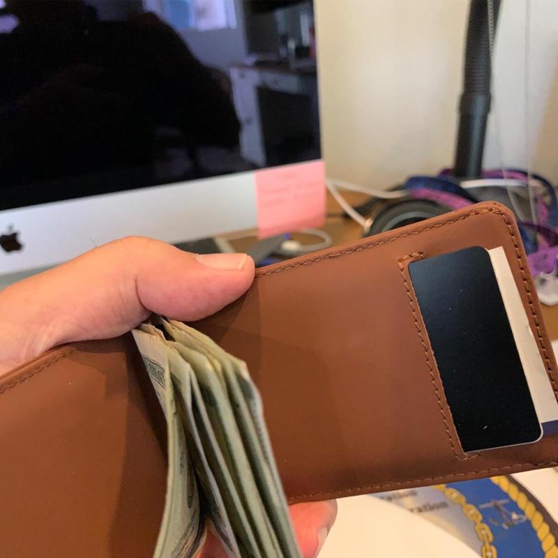 Men's Extra Thin Leather Wallet | Luvikno