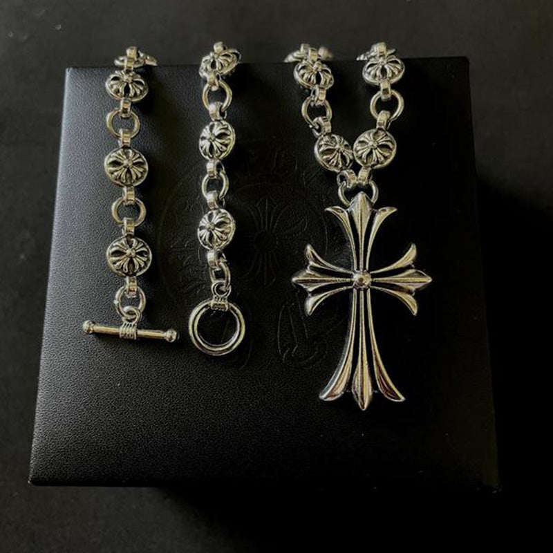 Luvikno | Gothic Cross Pendant Necklace