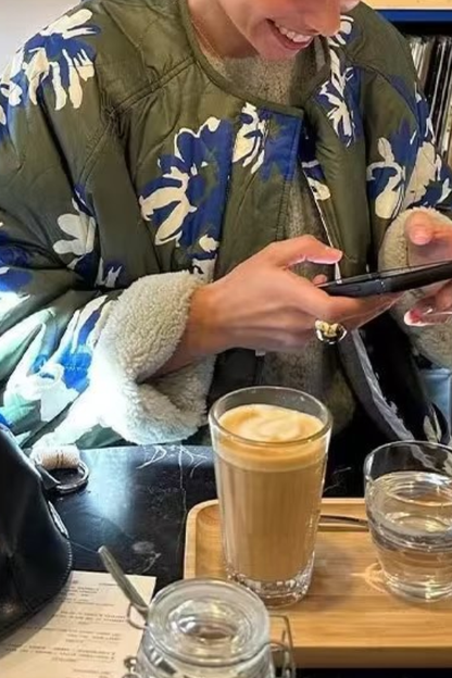 Luvik | Painettu pyöreä kaulus yksirivinen ohut puuvillatakki