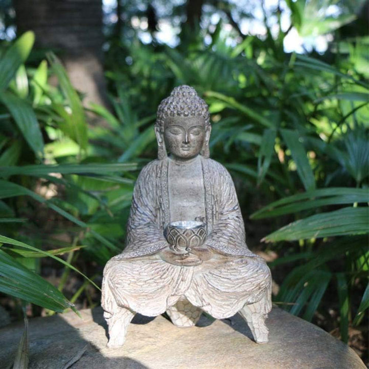 Zen Buddha Solstatue
