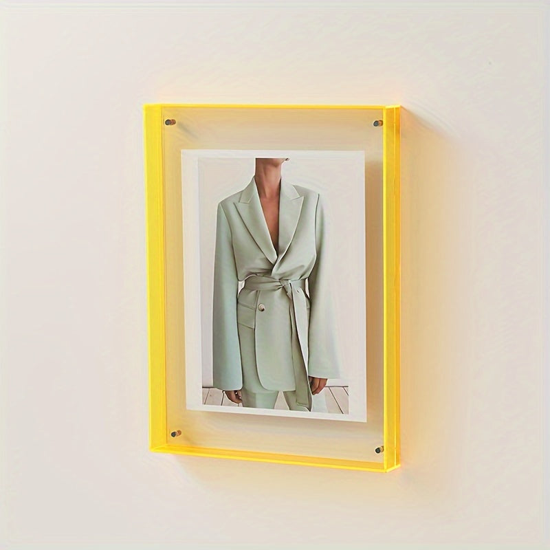AcrylicFrame – Minimalistisk fotramme for kunstverk Luvikno