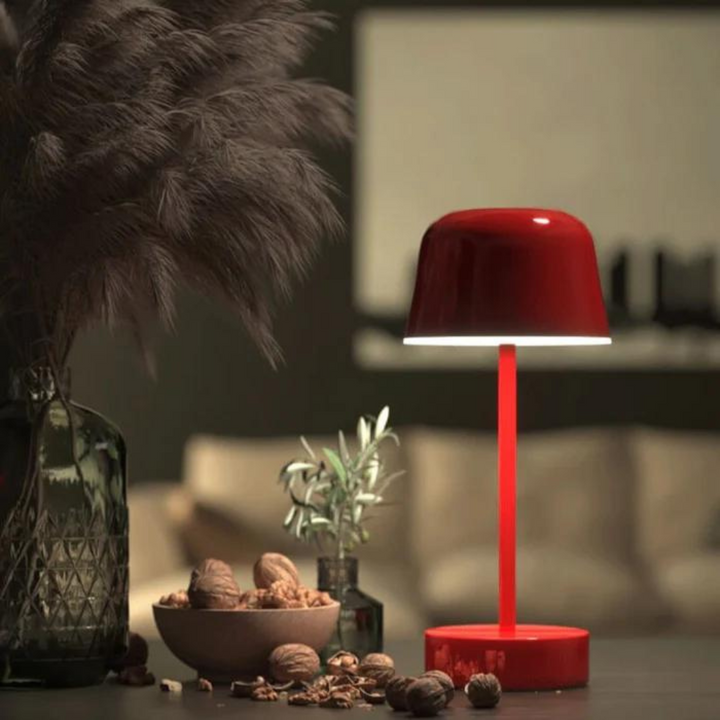 Luvikno | Stylish trådlampen med justerbart lys og design
