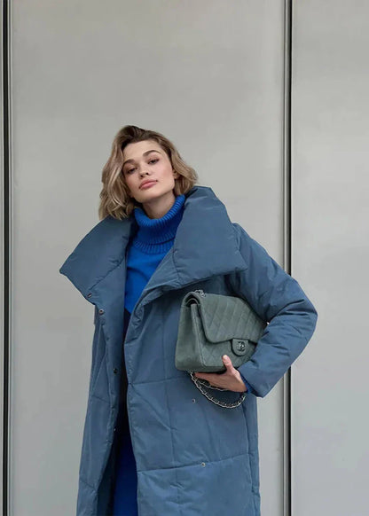 Luvik | Ylihkokokoinen pystykaulustakki