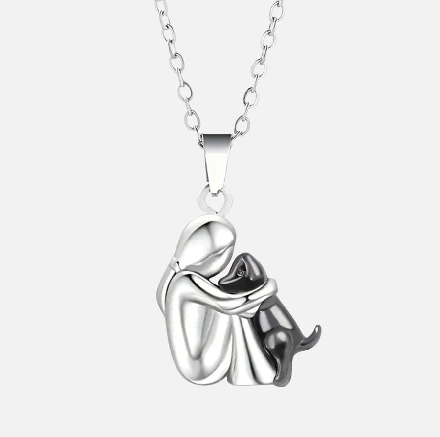 Luvikno | PawHeart Necklace – Jewelry for dog lovers with paw prints
