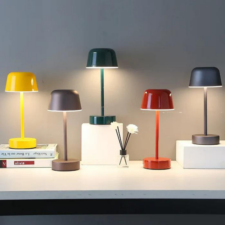 Luvikno | Elegant Justerbar Bordlampe med 3 Lysfarger