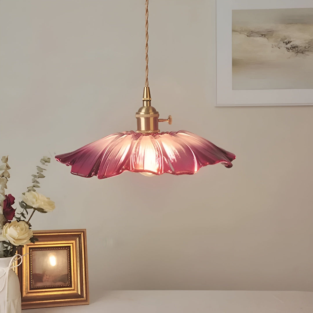 Taklampe med Luviknoomstermotiv – Varmt lys og stiligt design | For hjemmet | Luvikno