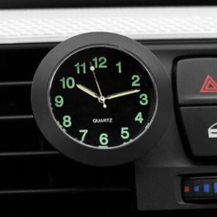 AutoTime Mini Analog Klokke – Selvklebende og Stilleggende Design for Bilinteriør Luvikno