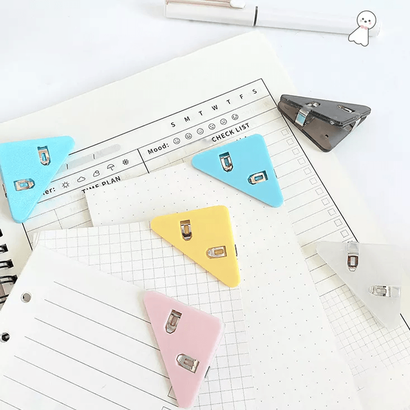 Triangle Corner Data Clip | Luvikno