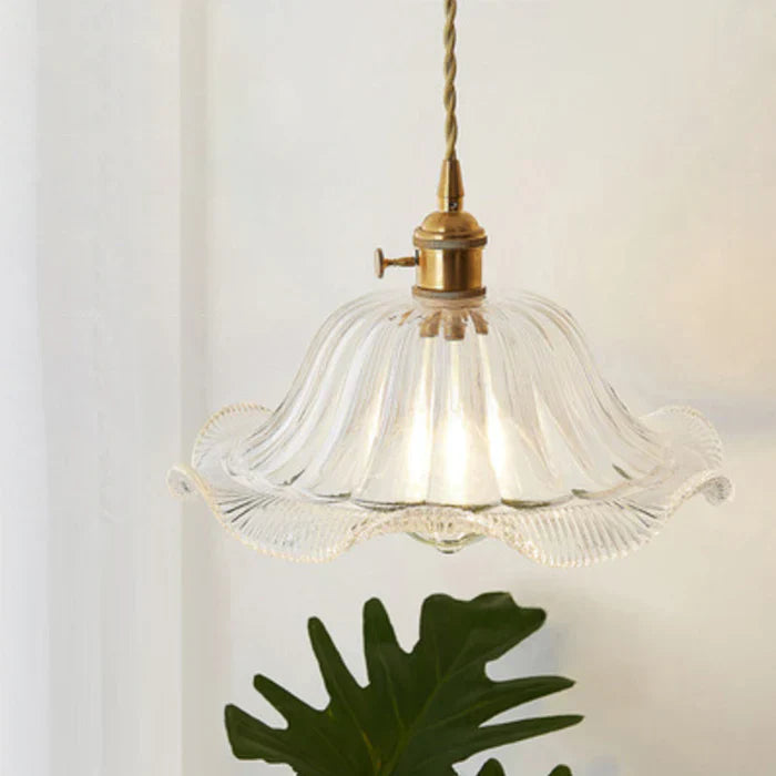 OpulentGlow Pendel – Elegant Glass Henge Lamp Luvikno