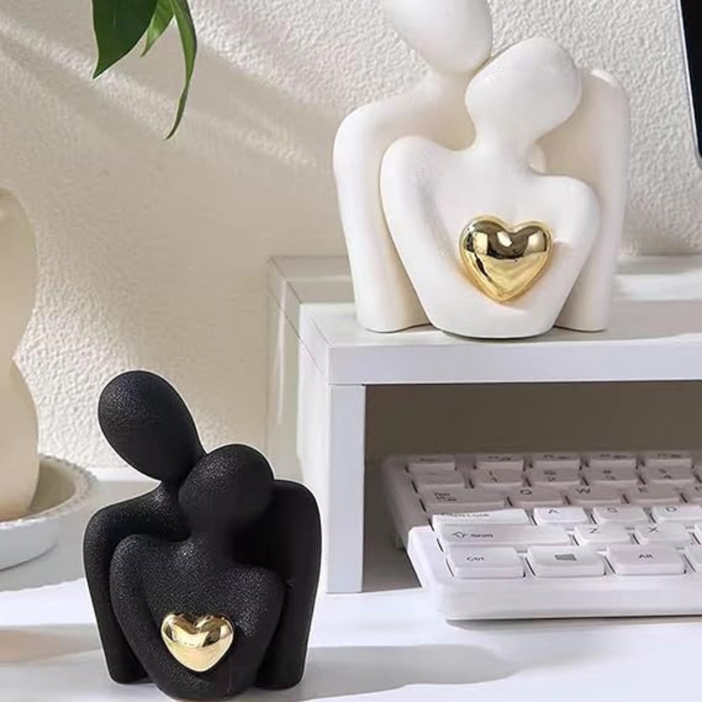 Omfavn Par Hjerte Skulptur | Luvikno