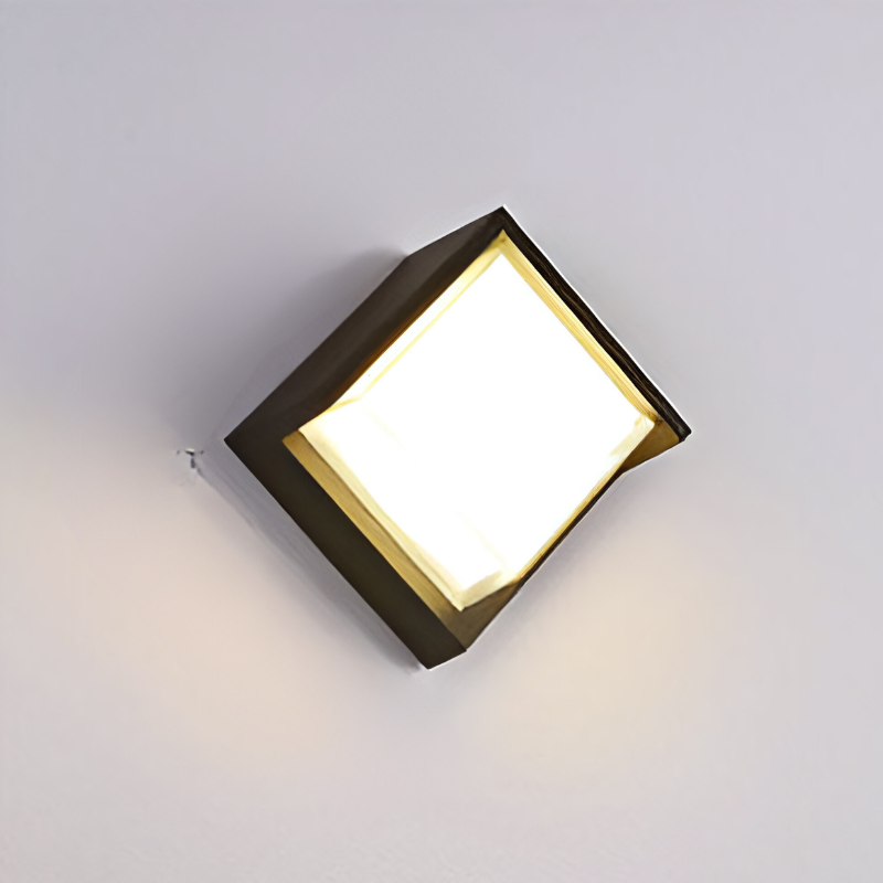Vanntett utendørs LED-vegglampe med bevegelsessensor | Luvikno