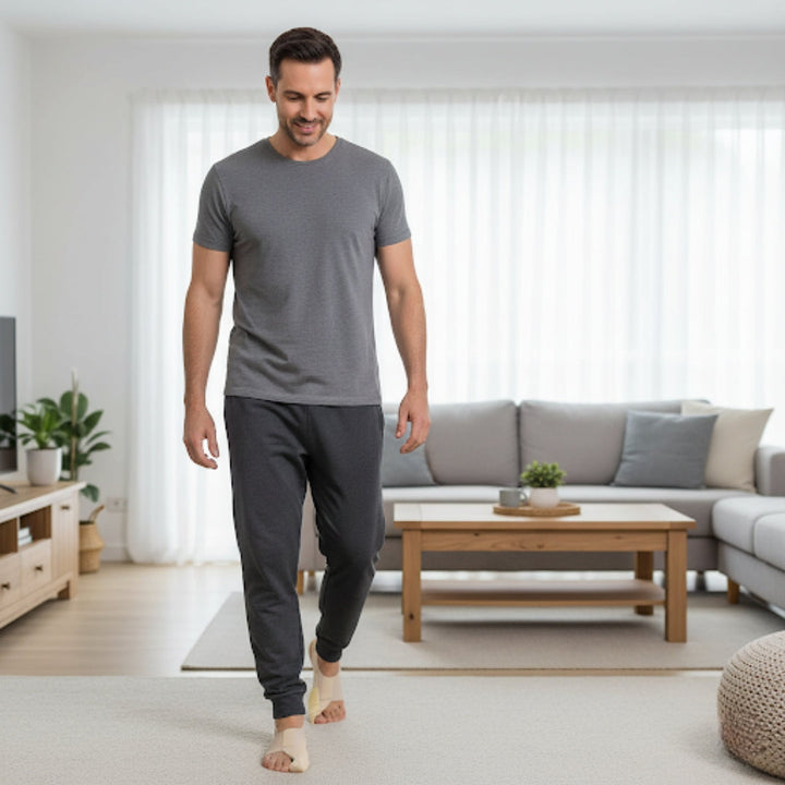 Smertereduserende gelpadding – Ultra-slim stretchstoff – Hverdagskomfort og justering for hallux valgus Luvikno
