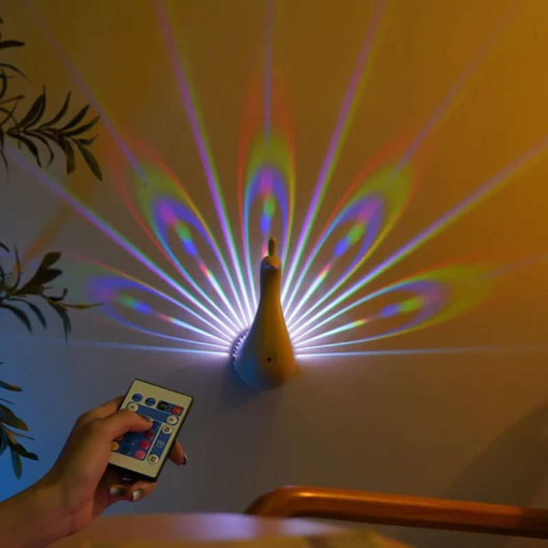 Dekorativ lampe med fjernkontroll og fargeeffekter Luvikno