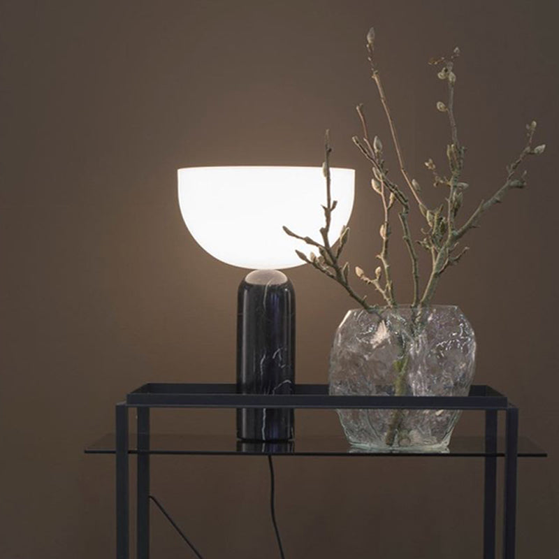 Luvikno | MarbleLuxe Lamp - Luksuriøs Marmor Bordlampe med Gyldne Akenter