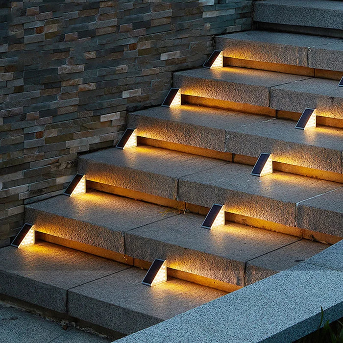 Stilige og moderne LED trappelys - StepBright | Luvikno