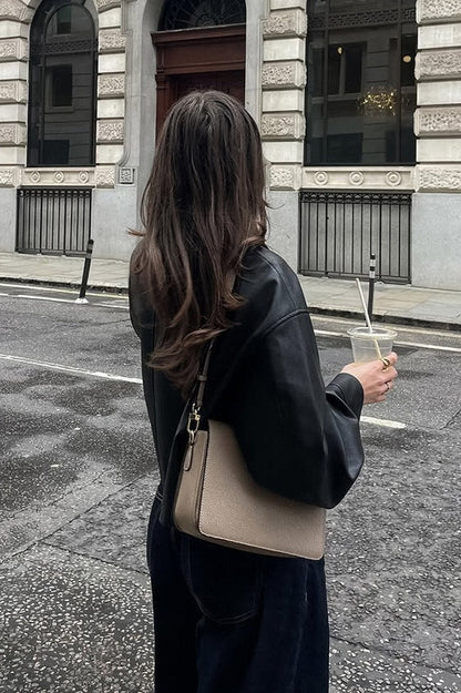 Luvik | Mattan Nahkamoottoripyöräväline