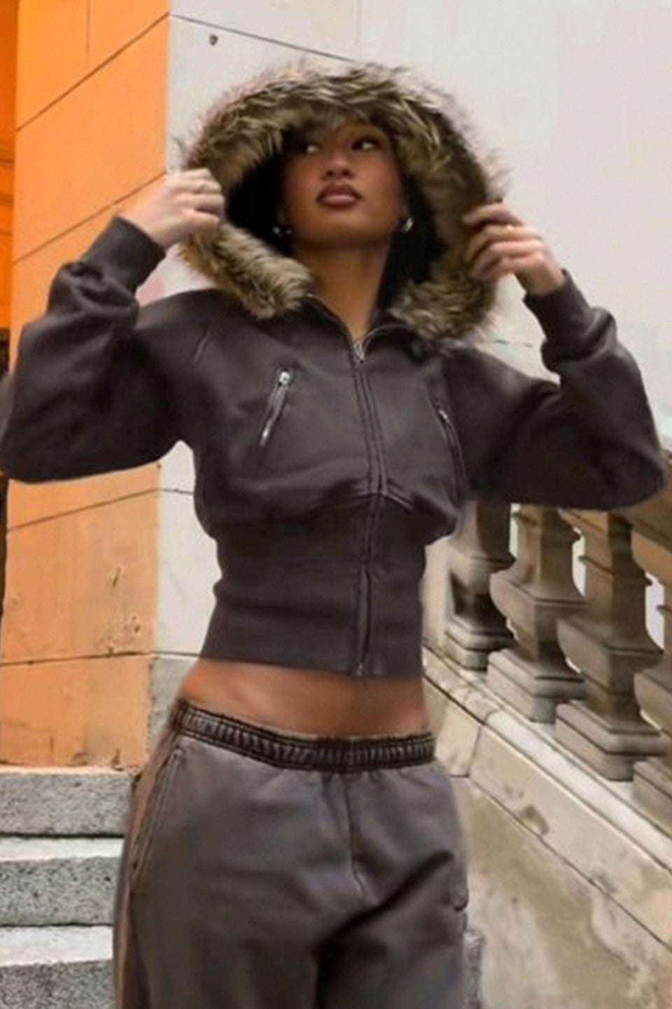 Luvik | Tyylikäs college-takki, jossa on karvaneule