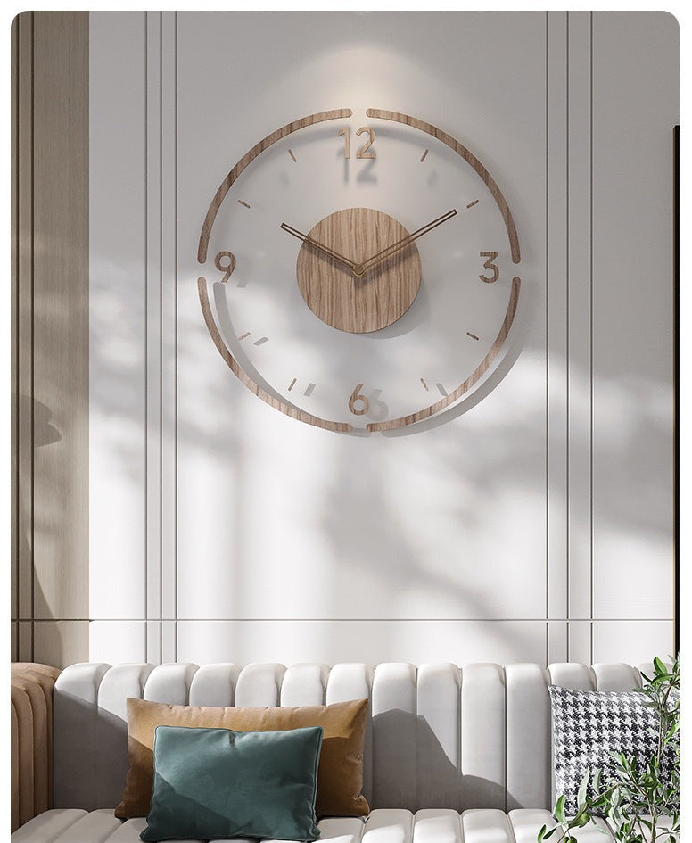 Nordisk Stille Veggdekorasjonsklokke Laget av Ekte Tre, 35 cm | Stille og Stilig | Luvikno