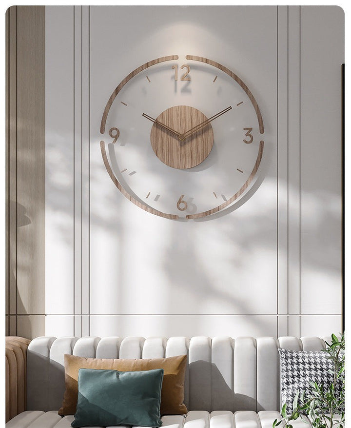 Nordisk Stille Veggdekorasjonsklokke Laget av Ekte Tre, 35 cm | Stille og Stilig | Luvikno
