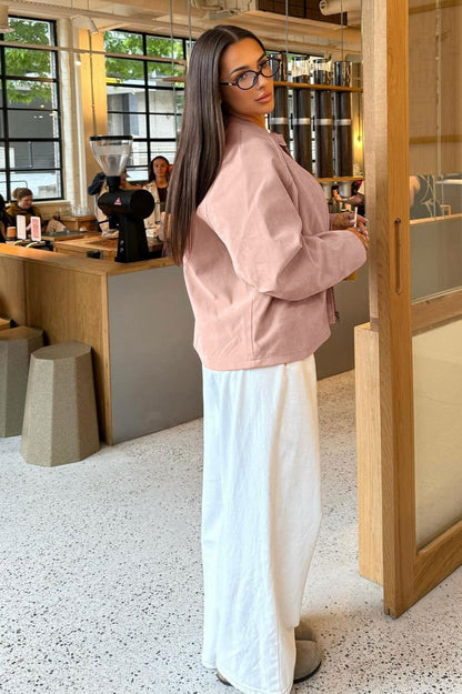 Luvik | Kauluksessa Suede Pitkähihaisella Takilla