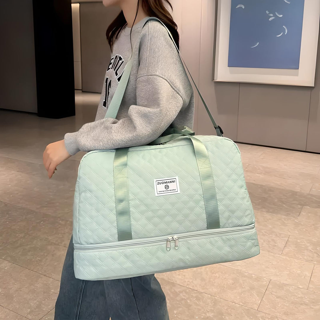 Luvikno | Romslig Weekend Duffel Bag | Vanntett, Multikompartments & Ideal for Korte Turer og Treningsøkter