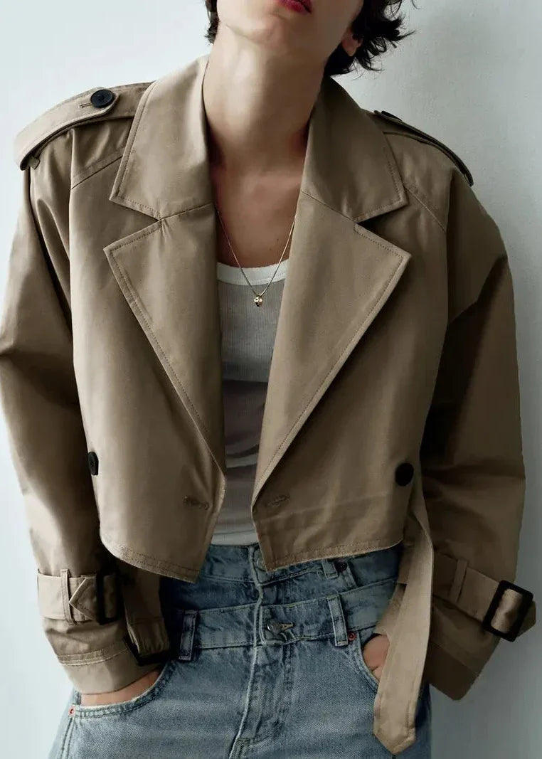 Luvik | Lyhennetty tuulitakki naisille