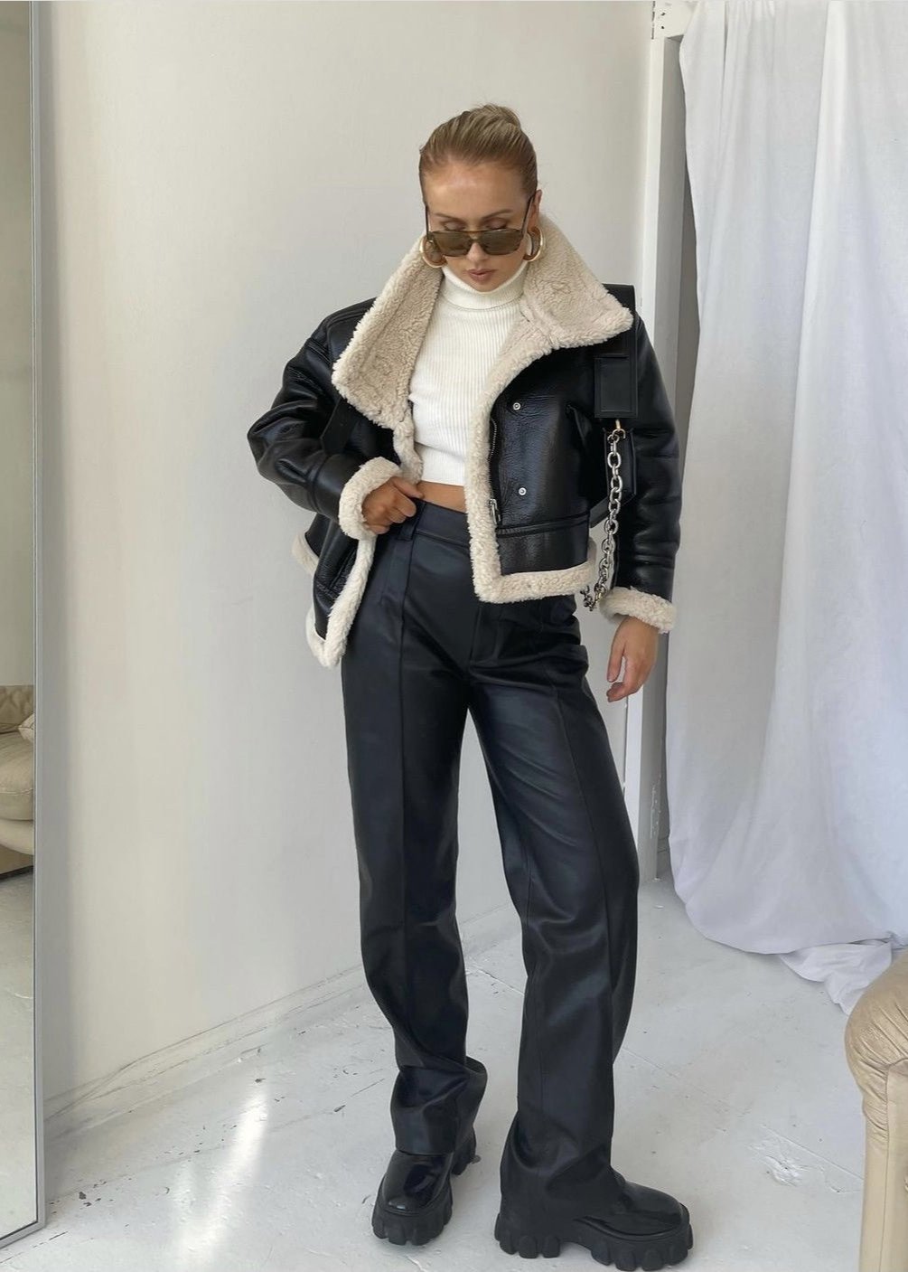 Luvik | Nahkavilla-vuorattu takki - Edgy tyyli kohtaa mukavan mukavuuden