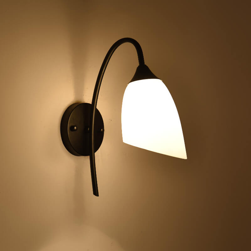 GloeiGlow – Moderne Klokkeformet Vegglampe med Justerbar Arm Luvikno