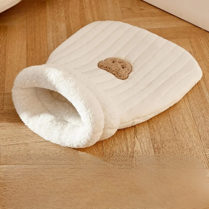 Koselig katte seng sovepose Luvikno