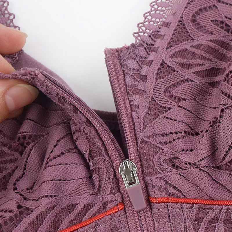 Luvikno | Ensfarge Lacy Lingerie med Frontglidelås