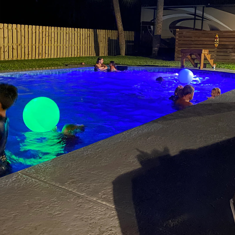Luvikno | 16 farger lysende vannball LED-lampe