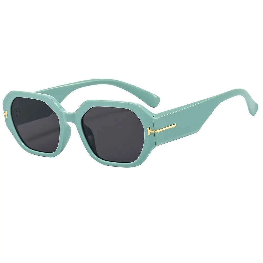 Celine Solbriller | Retro & Trendy | Luvikno