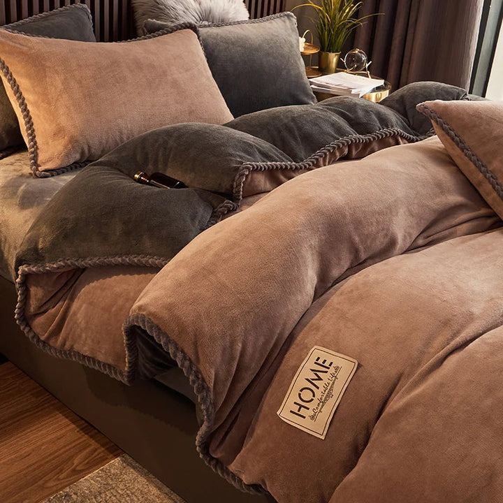 Luvikno | PlushHaven Luxe Velvet Duvet Cover Set – Kingsize Varme & Komfort