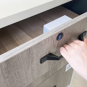 Luvikno | SafeTap – Smart beskyttelse for dine skap