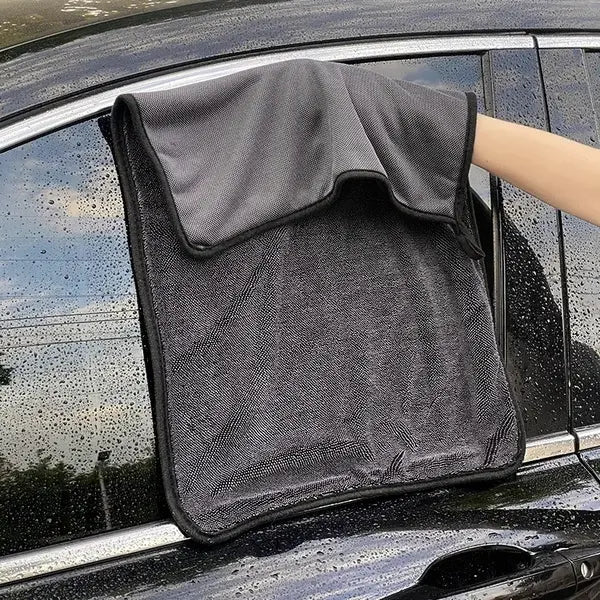 Luvikno | TurboDryer — Få bilen din tørr og strålende på sekunder uten riper!