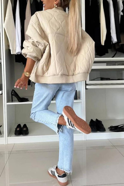 Luvik | Kauluksen nappikiinnitys pitkähihainen takki