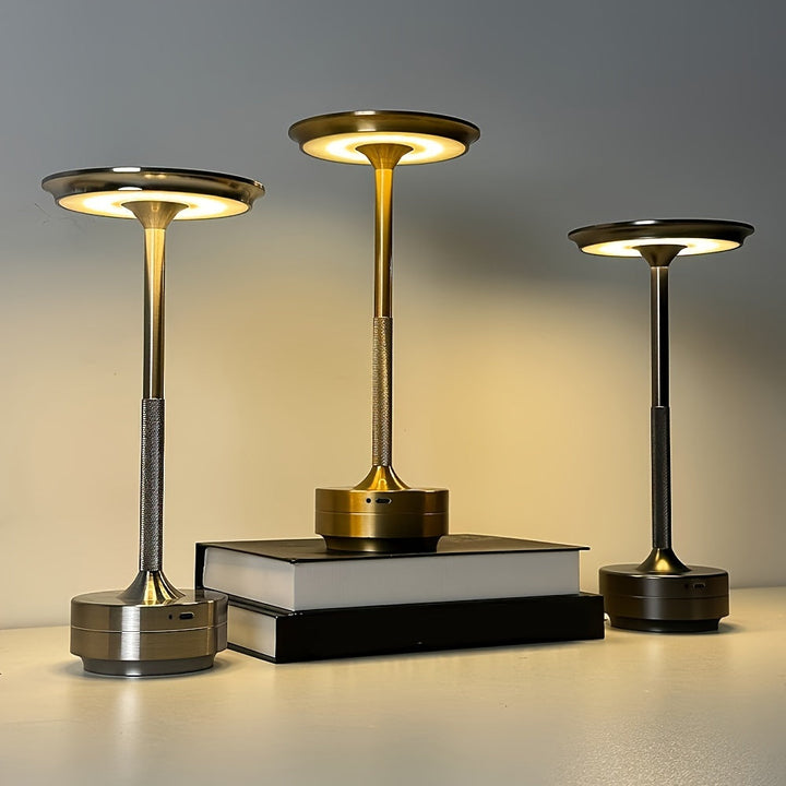 LumiTaf – Moderne LED Bordlampe med USB Luvikno